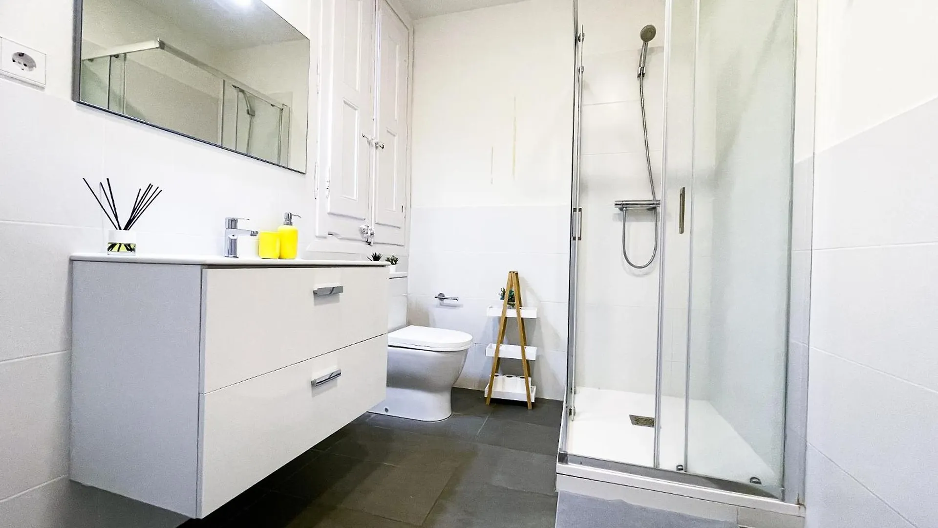 By Cathedral Rooms Barcelona 0*,