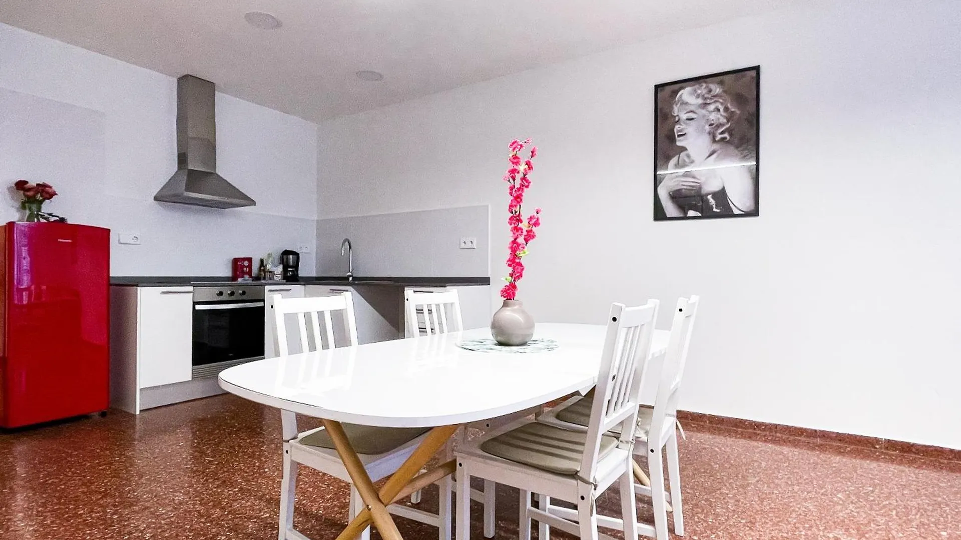 Hostel By Cathedral Rooms Barcelona