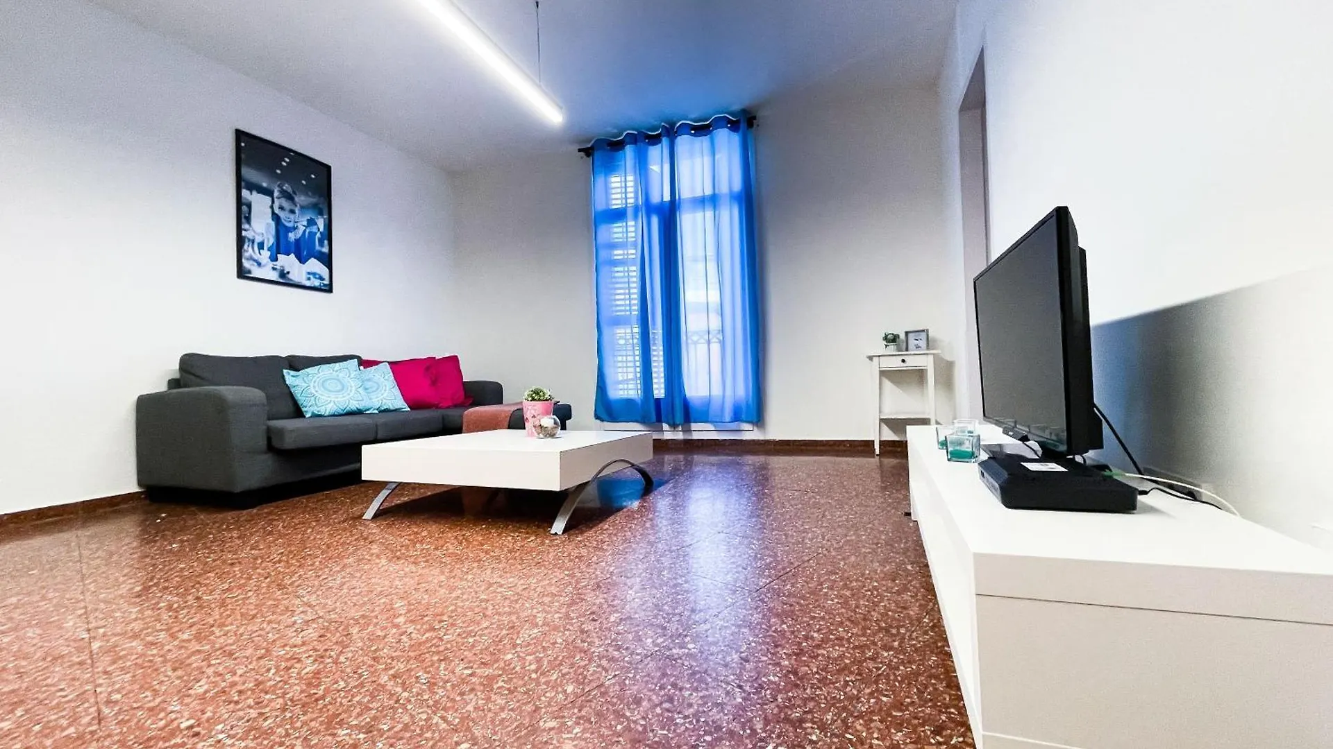 Hostel By Cathedral Rooms Barcelona